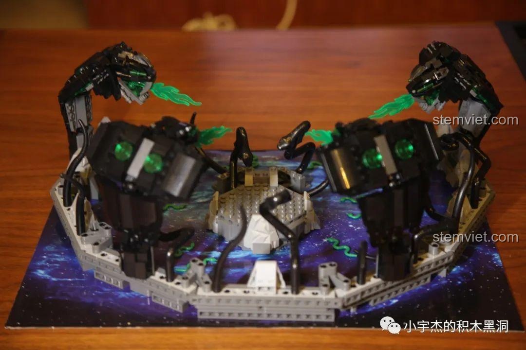 Góc nhìn khác của Trận pháp rắn 923, thể hiện sự uy nghiêm và nguy hiểm của trận pháp.