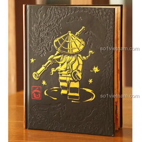 Sách kiến thức Ninja Spinjitzu Guokai Children's Media ISBN9787304092139, bìa sách với họa tiết rồng nổi bật, phù hợp bé trai 7 tuổi.