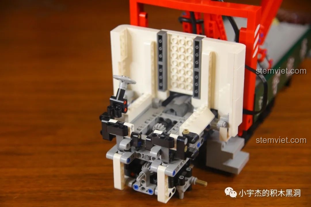 Các mảnh ghép được sắp xếp của HAPPY BUILD YC-GC007