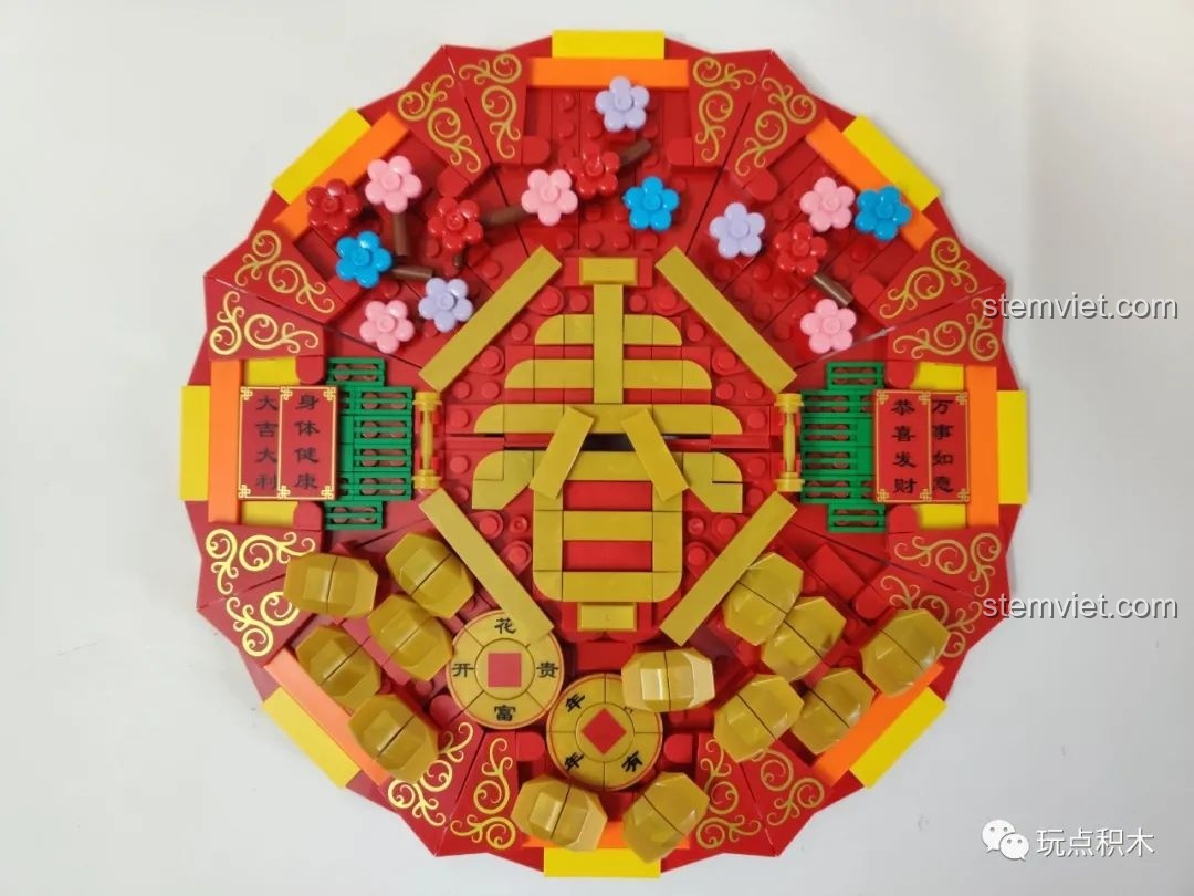 Hoàn thành phần khung nắp của bộ Hộp đựng mứt Tết WOMA C.9122 sau túi gạch số 3.