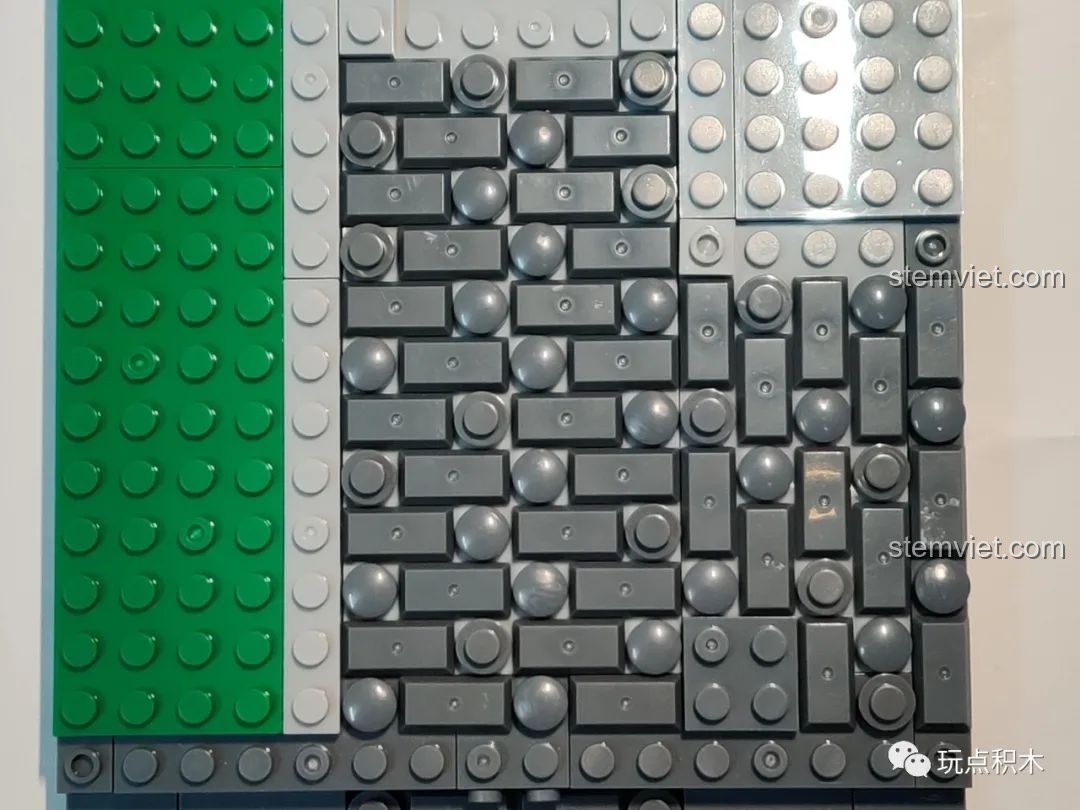 Cận cảnh phần nền gạch đá cuội được hoàn thiện sau khi lắp ráp túi số 4 của bộ WOMA C9123.