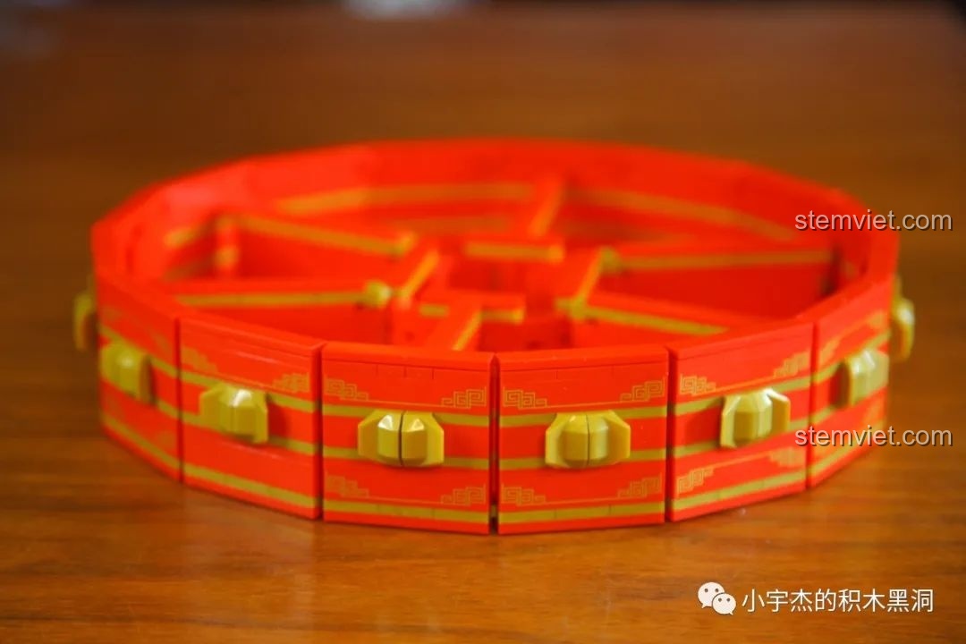 Phần thân của Hộp đựng mứt Tết WOMA C.9122 đã hoàn thiện, sẵn sàng để sử dụng.