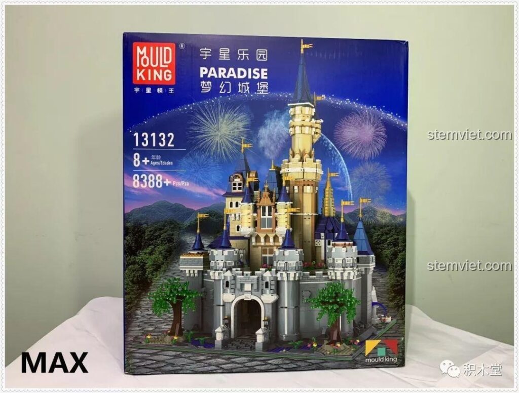 Mặt trước hộp bộ lắp ráp Lâu đài cổ tích Disney Mould King 13132 với hình ảnh tòa lâu đài nguy nga, tráng lệ.