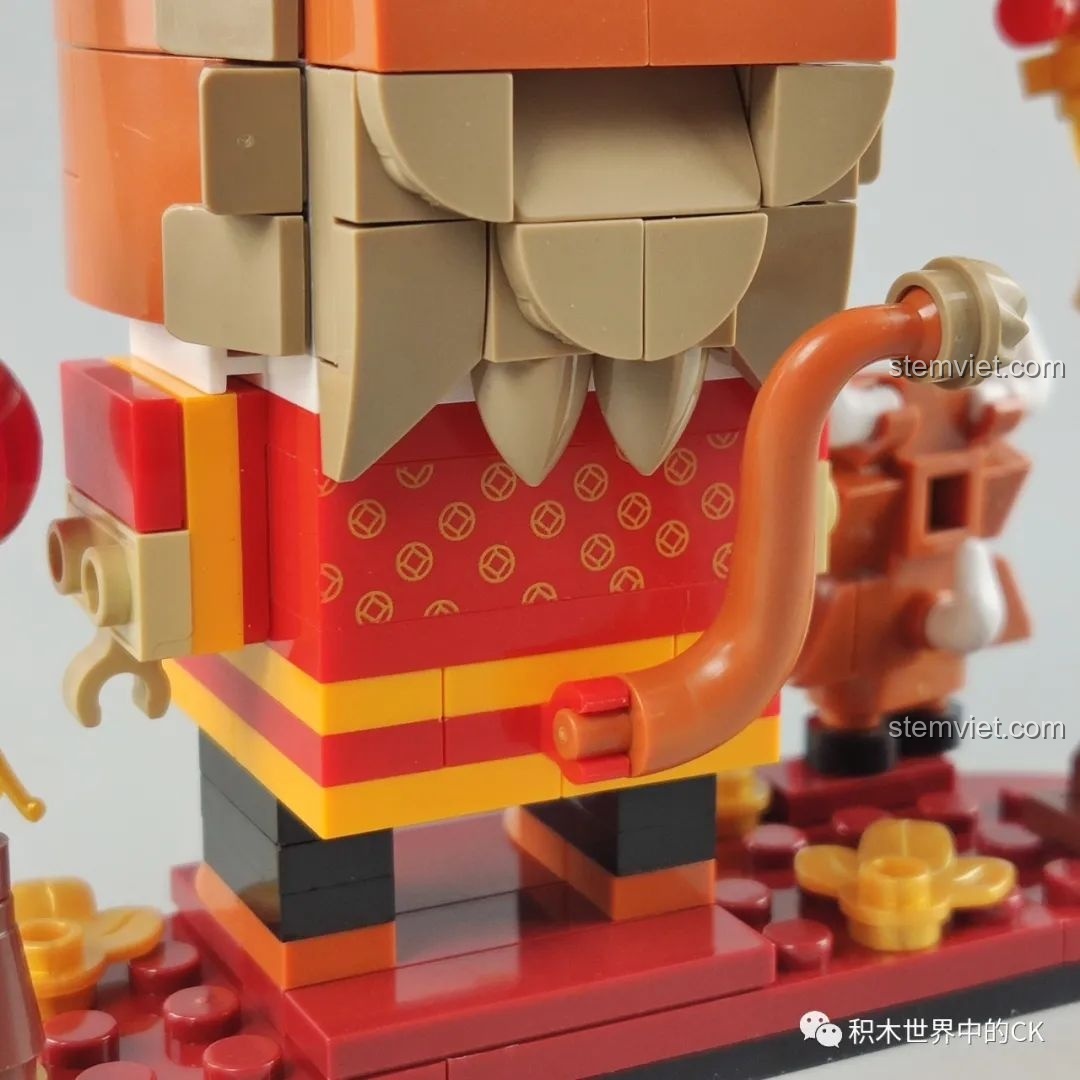 Mặt trước hộp đồ chơi lắp ráp Bồn Tụ Bảo Phú Quý Pantasy 18003, thiết kế sang trọng và bắt mắt.