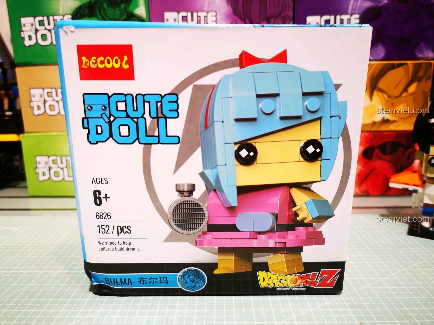 Hộp đồ chơi lắp ráp Decool 6826 Mô hình BrickHeadz Bulma, một món quà tuyệt vời cho bé gái 6 tuổi yêu thích Dragon Ball.