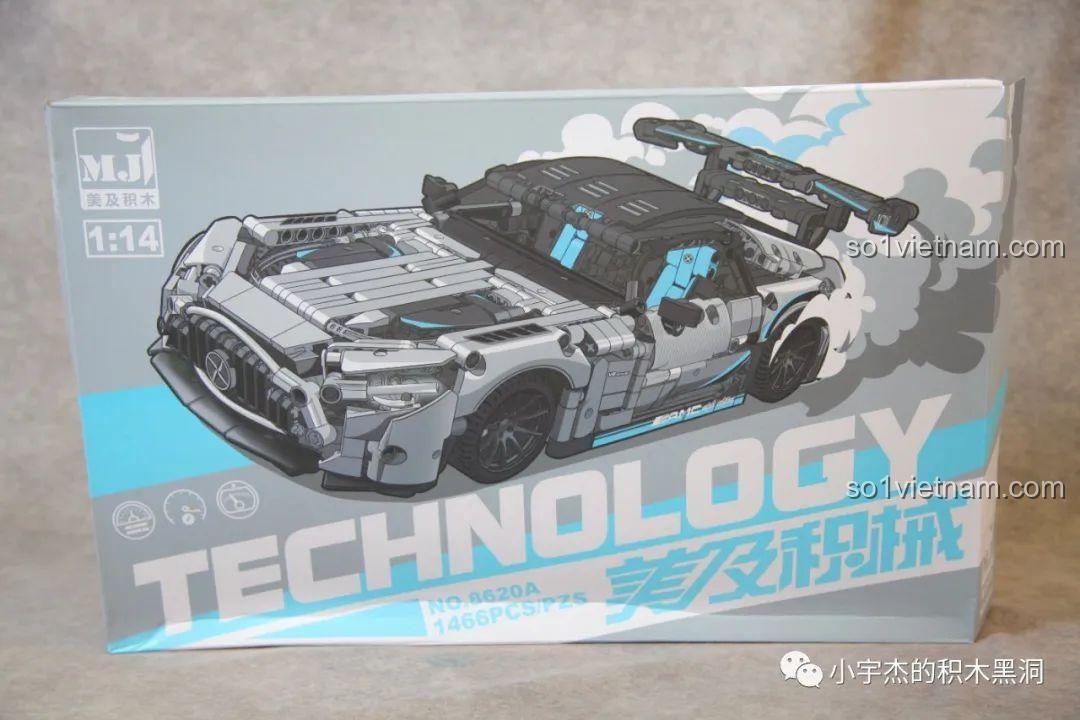 Cận cảnh hộp đựng bộ lắp ráp MJ Blocks 8620A Mercedes AMG Bạc Quỷ với thiết kế phong cách truyện tranh hiện đại.