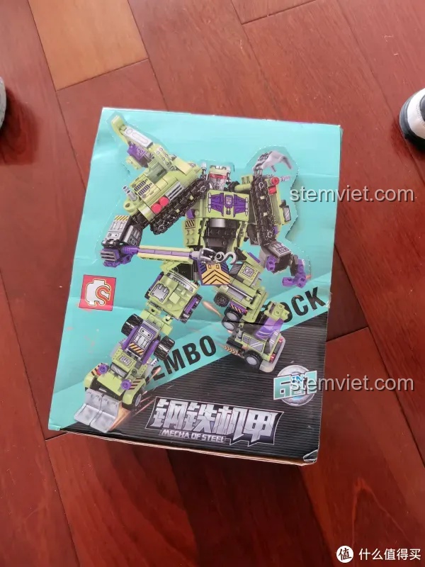 Hộp sản phẩm Robot Biến Hình Đại Lực Thần SEMBO 103081 với hình ảnh robot đã hợp thể, cho thấy thiết kế bao bì bắt mắt và thông tin sản phẩm.