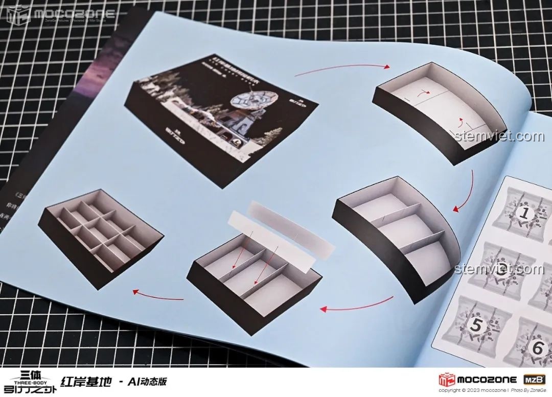 Hướng dẫn sử dụng hộp sản phẩm của bộ lắp ráp Hồng Ngạn Cơ Địa làm khay phân loại mảnh ghép.