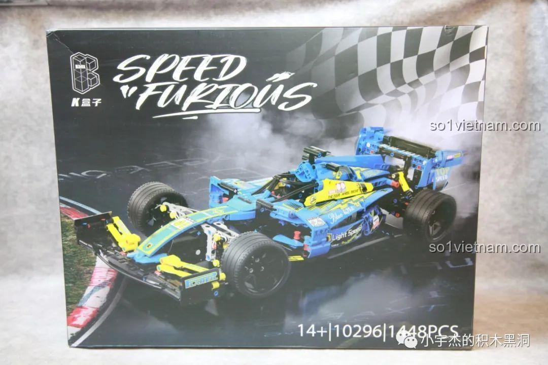 Cận cảnh hộp của bộ xếp hình K-Box 10296 Xe đua Công thức 1 F1 màu xanh dương, với 1448 mảnh ghép.