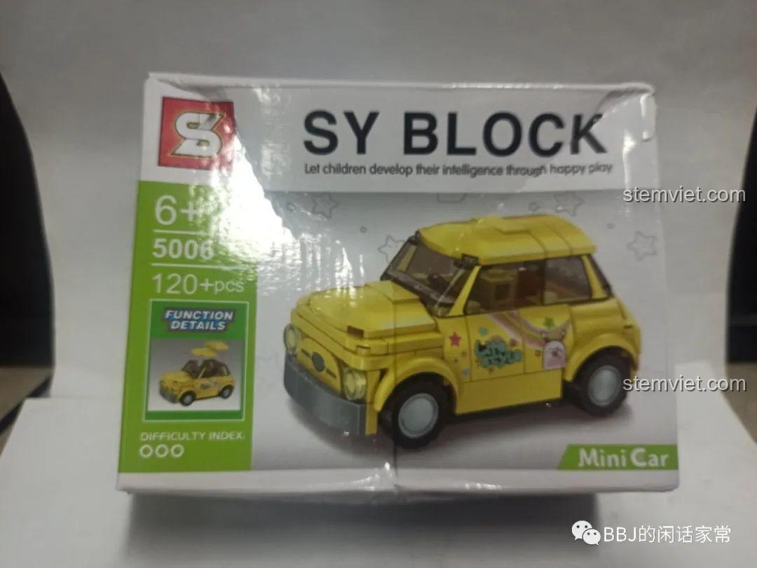 Mặt trước hộp bộ lắp ráp SY 5006 Xe Fiat 500 Siêu Dễ Thương Cổ Điển màu vàng, phù hợp cho bé gái từ 6 tuổi.