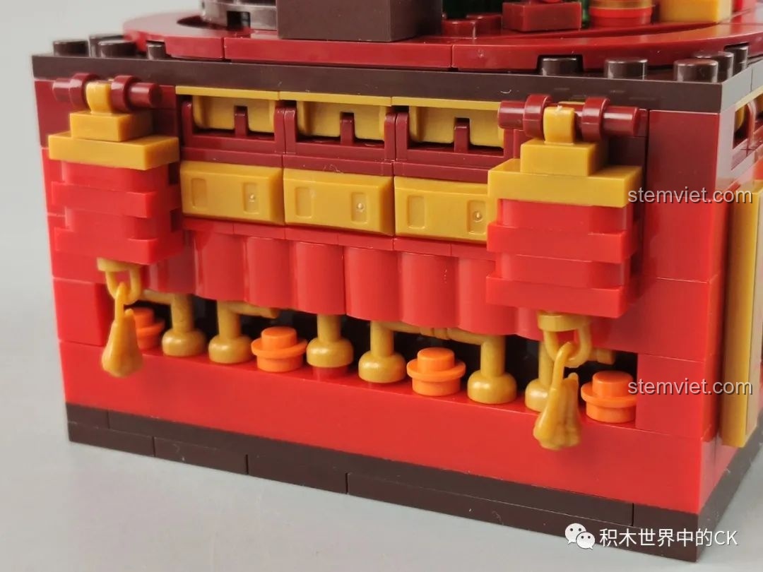 Mặt trước hộp nhạc ZHEGAO QL0987 với chữ