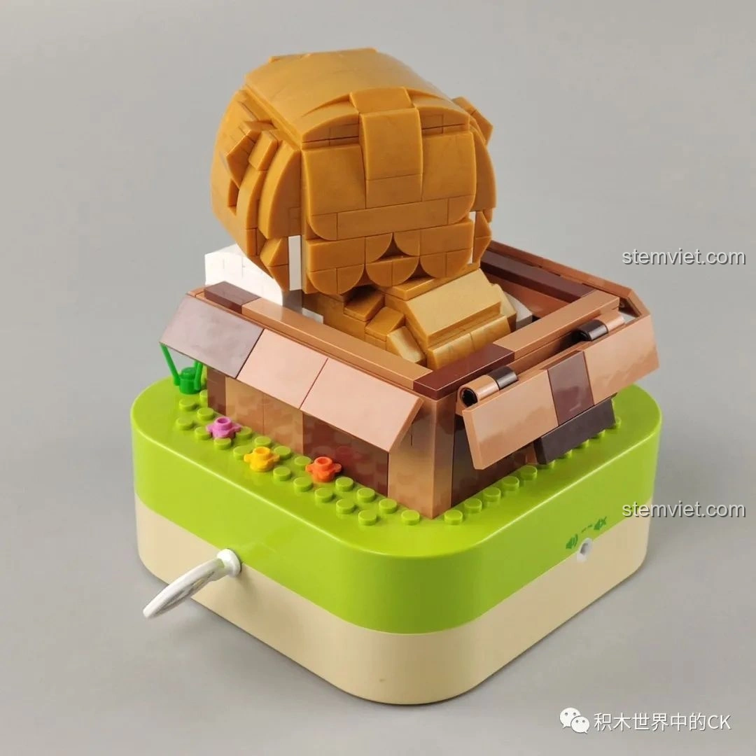 Góc nhìn phía sau mô hình hộp nhạc chú chó con Sweetheart Puppy JAKI