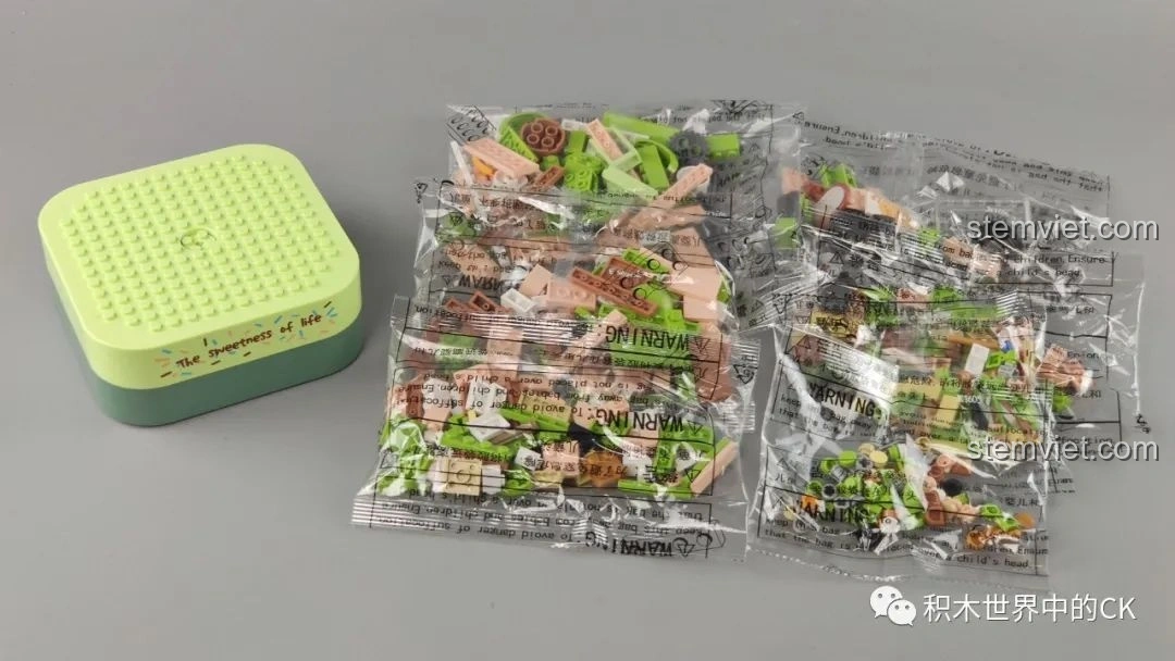 Góc nhìn nghiêng mô hình hộp nhạc xe kem ngọt ngào JK1605 JAKI