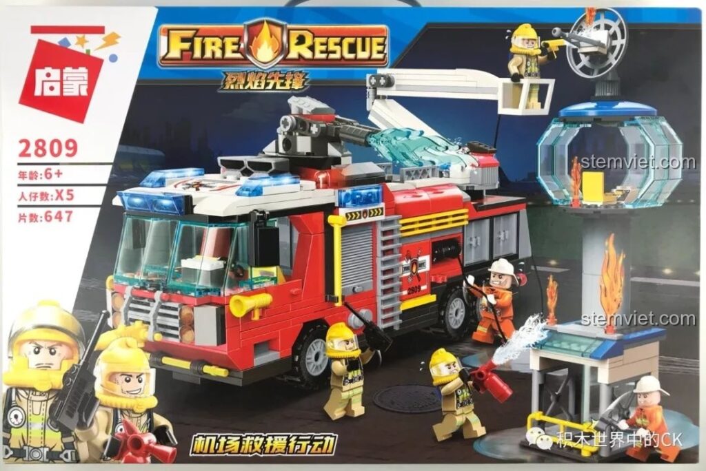 Mặt trước hộp bộ lắp ráp Xe Cứu Hỏa Sân Bay Tiên Phong QMAN 2809 với hình ảnh xe cứu hỏa và các minifigure lính cứu hỏa.