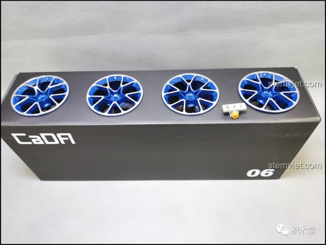 Hộp số 6 chứa bộ bốn bánh xe của Siêu xe Centenario CaDA xịn giá rẻ, một chi tiết quan trọng của mô hình.