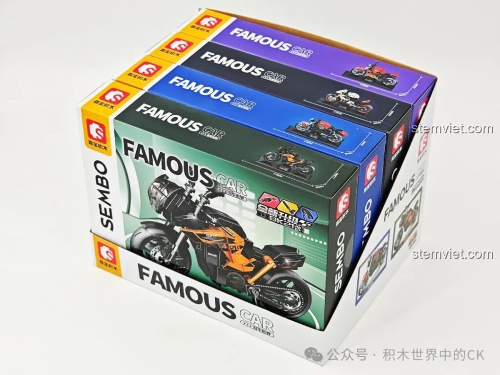 Hộp trưng bày lớn chứa bốn bộ lắp ráp mô tô SEMBO BK2, món quà lý tưởng cho bé trai 6 tuổi yêu thích xe cộ.
