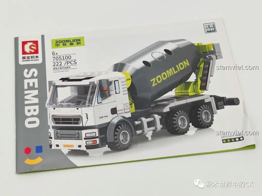 Hộp bộ lắp ráp xe trộn bê tông SEMBO 705100 Zoomlion, với hình ảnh xe hoàn chỉnh và thông tin số chi tiết, phù hợp cho trẻ 6 tuổi.