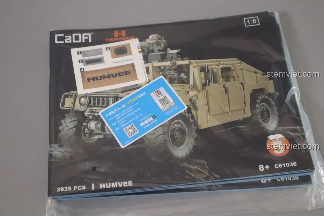 Sách hướng dẫn lắp ráp CaDA Humvee H1 quân sự, chia thành 5 tập.