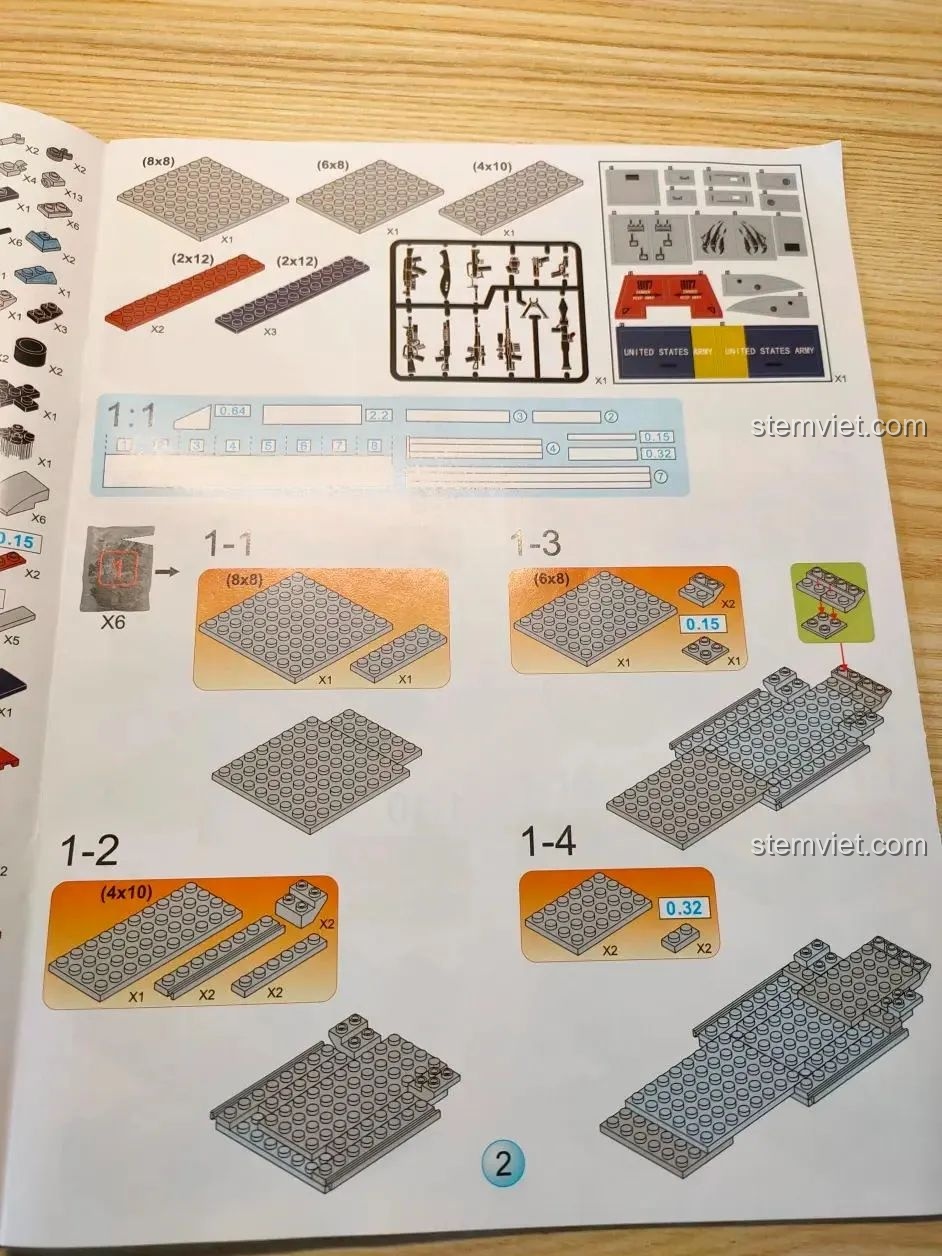 Một trang trong sách hướng dẫn lắp ráp bộ WOMA 897, cho thấy các bước xây dựng phần sàn máy bay.