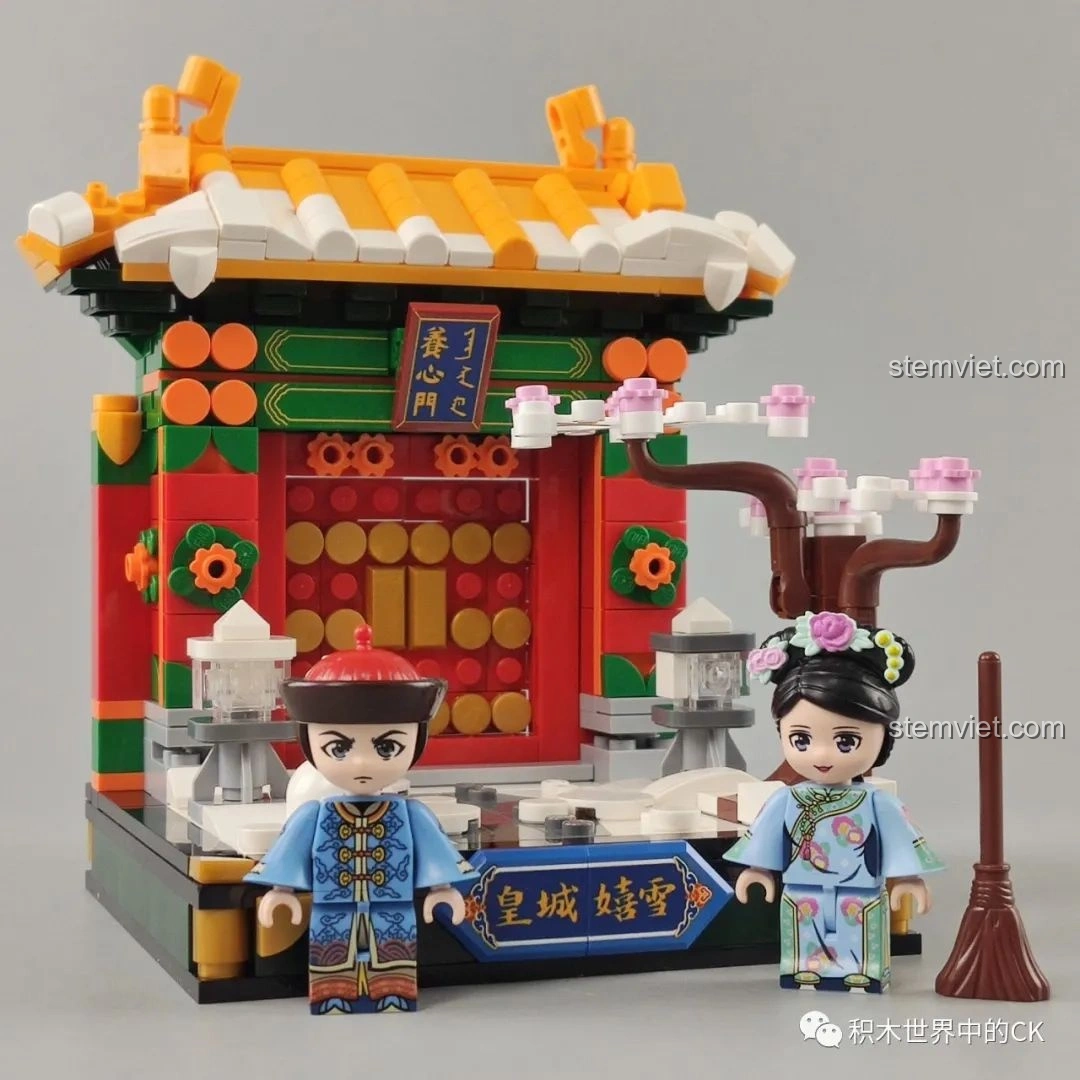 Sách hướng dẫn và thẻ thương hiệu Keeppley đi kèm bộ lắp ghép K10145 Du Viên Ý Thú, hướng dẫn chi tiết.