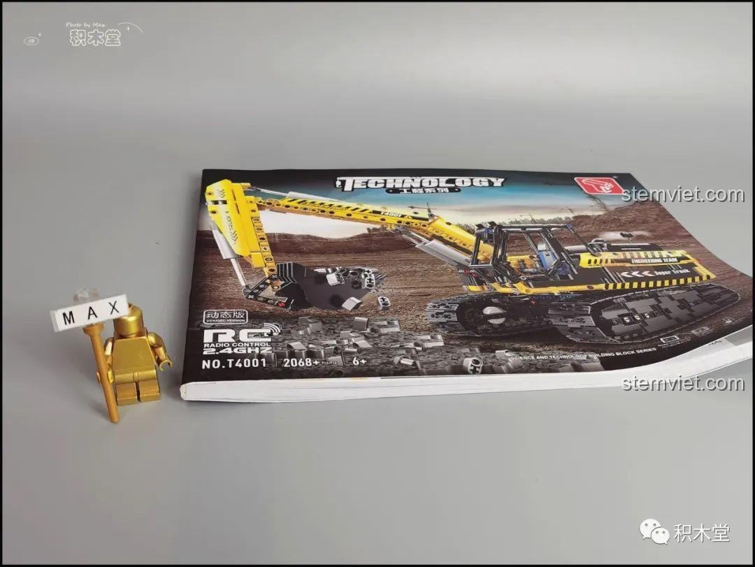 Sách hướng dẫn lắp ráp và bộ sticker dán cho mô hình Taigaole T4001 Máy Xúc.