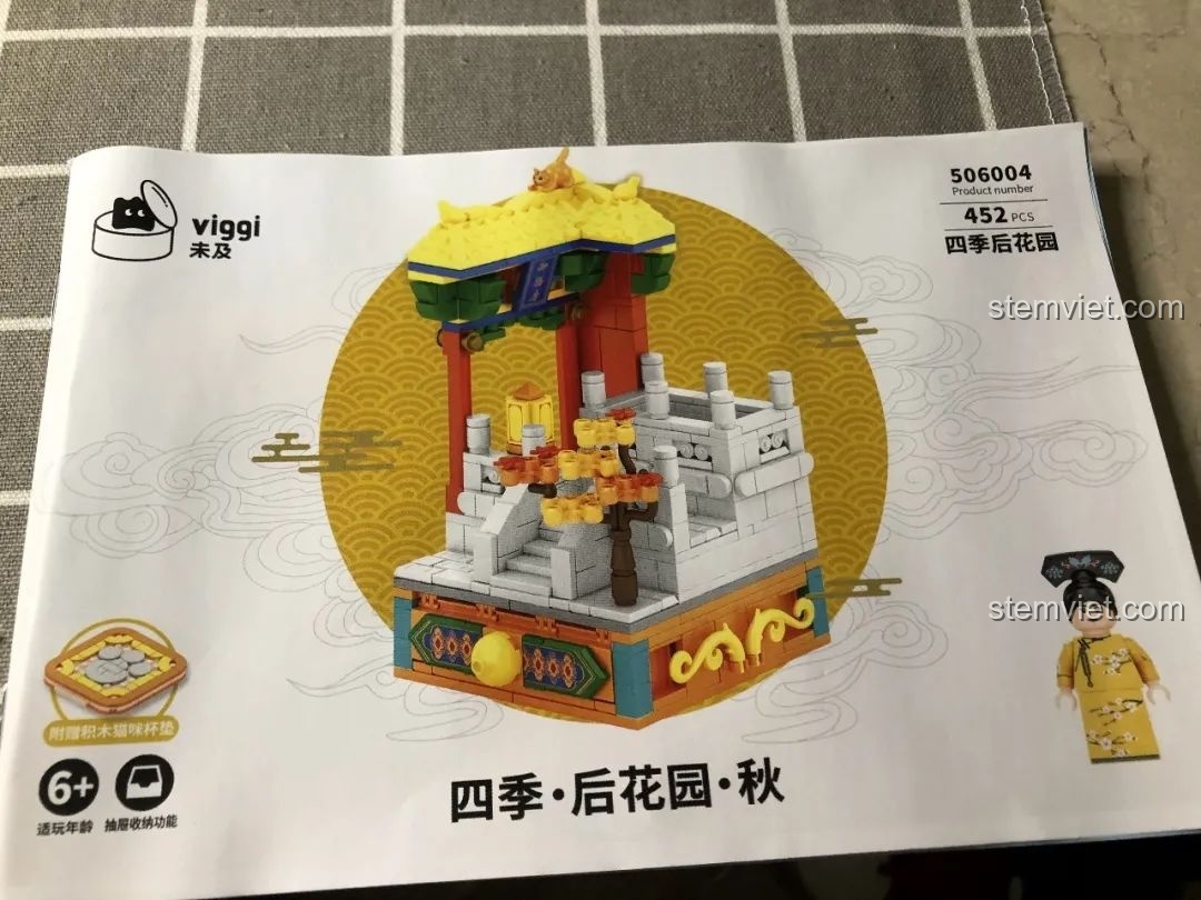 Sách hướng dẫn lắp ráp của bộ Wekki 506004 Cảnh Thu với hình ảnh mô hình hoàn chỉnh và thông tin sản phẩm.