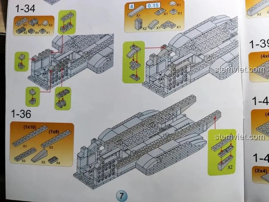 Một trang trong sách hướng dẫn lắp ráp WOMA C0898, cho thấy màu sắc các bước khá tương đồng, gây khó khăn.
