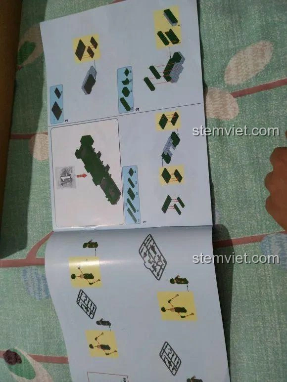 Hướng dẫn lắp ráp chi tiết bộ đồ chơi lắp ráp Xe Tên Lửa Đạn Đạo Đông Phong-17 CAYI 2282 cho bé trai.