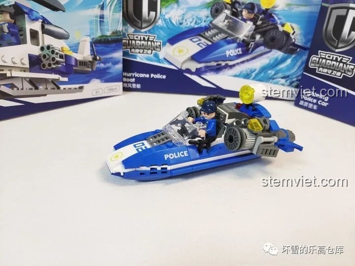 Linh kiện và quá trình lắp ráp xe cảnh sát JAKI City Guardians.