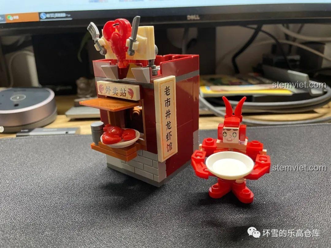 Mô hình cửa hàng tôm hùm JAKI JK2137 Phố cổ Trường Sa, kèm minifigure người giao hàng, đồ chơi lắp ghép chi tiết cao.