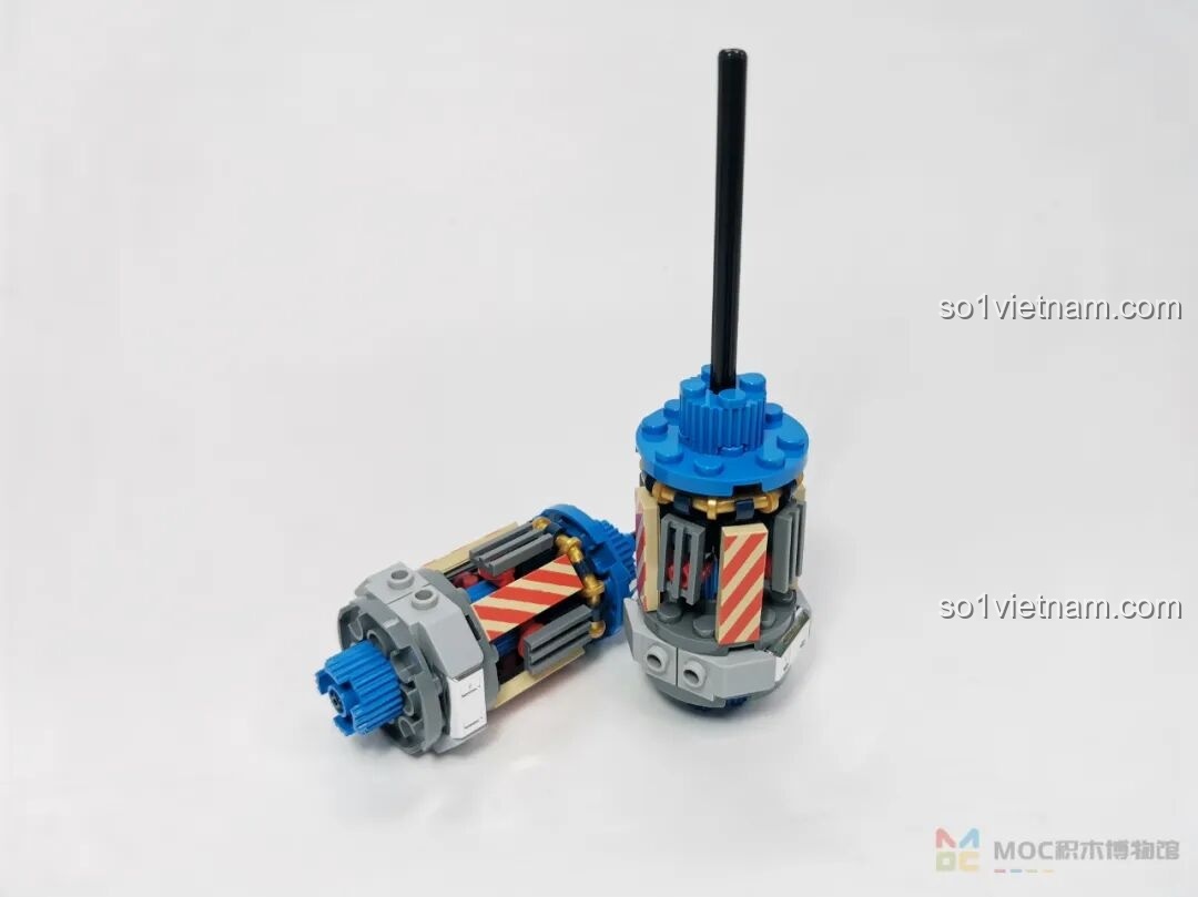 Cấu trúc bên trong các bộ phận trợ lực của Tên lửa Bình Minh số 5 JK8501, chi tiết kỹ thuật phức tạp.