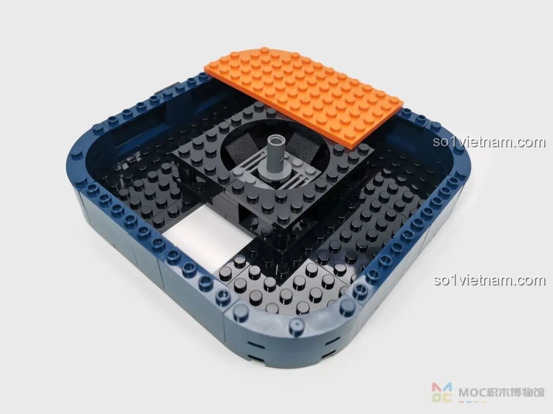 Bắt đầu lắp ráp phần đế phóng của bộ JAKI JK8501 Tên lửa Bình Minh số 5, nền tảng vững chắc cho mô hình.