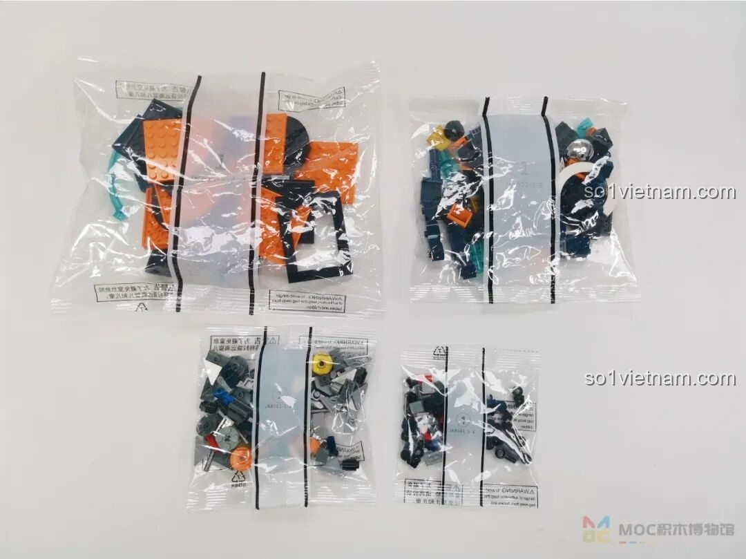 Chi tiết các túi nhỏ bên trong túi số 1 của bộ lắp ráp Tên lửa Bình Minh số 5 JK8501, đảm bảo không thiếu mảnh ghép.