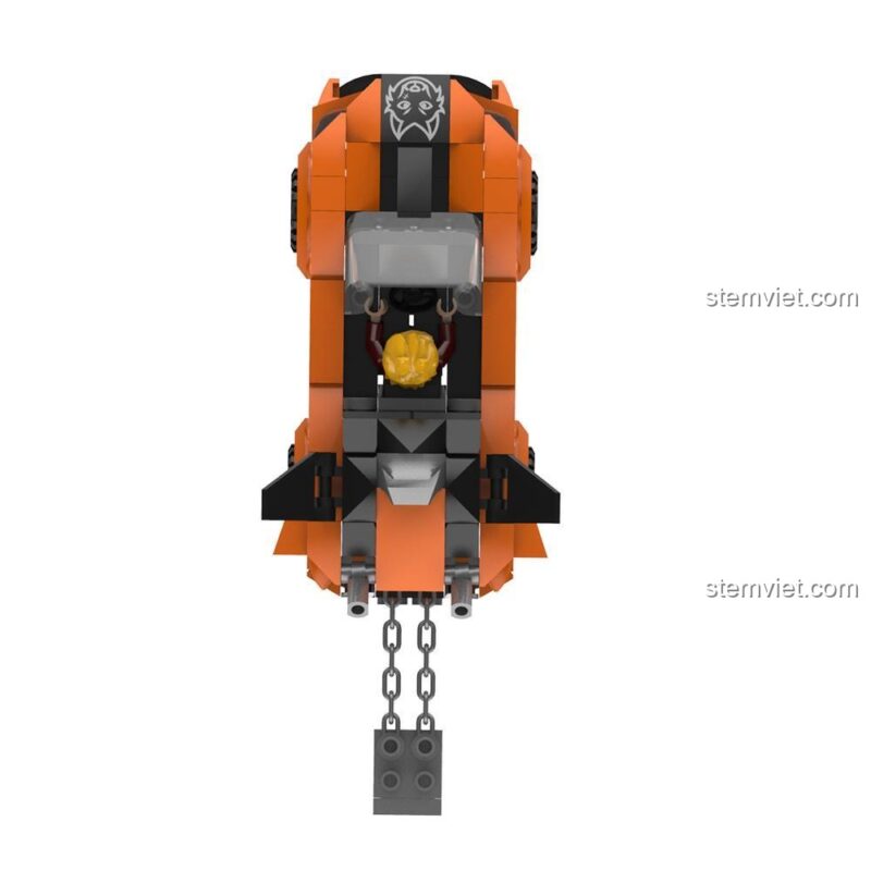 Mô hình đồ chơi xếp hình JAKI 9128 nhìn từ trên xuống, khoe chi tiết nắp capo in hình sói và minifigure đang lái.