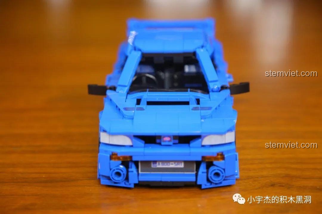 So sánh mô hình Jia Zhi 8408 Xe Subaru Impreza 22B STi Version với xe thật, đồ chơi mô hình xe đua cho bé trai 6 tuổi