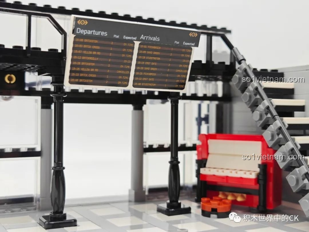 Chiếc đàn piano đỏ trong bộ JIESTAR 89154