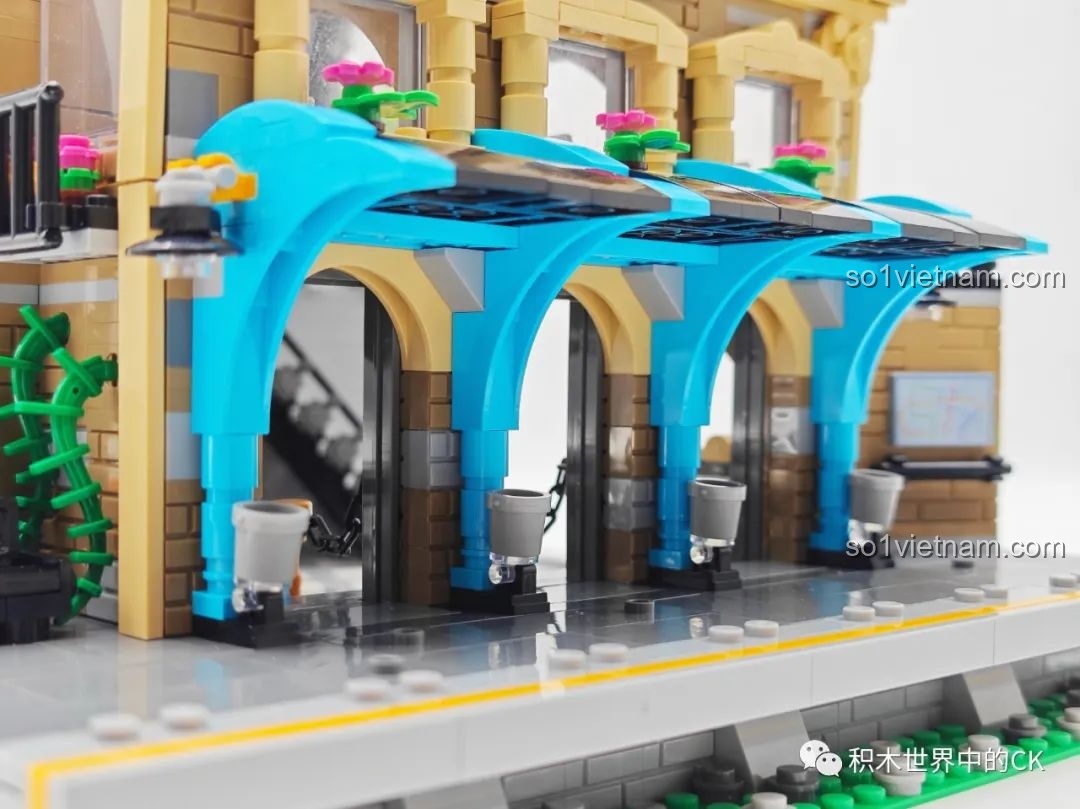 Chi tiết ban công với bàn ghế ngoài trời của bộ JIESTAR 89154