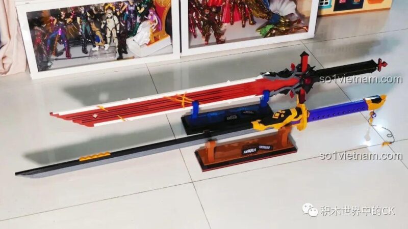 Cosplay nhân vật Genshin Impact với Mô hình Kiếm "Wolf's Gravestone"