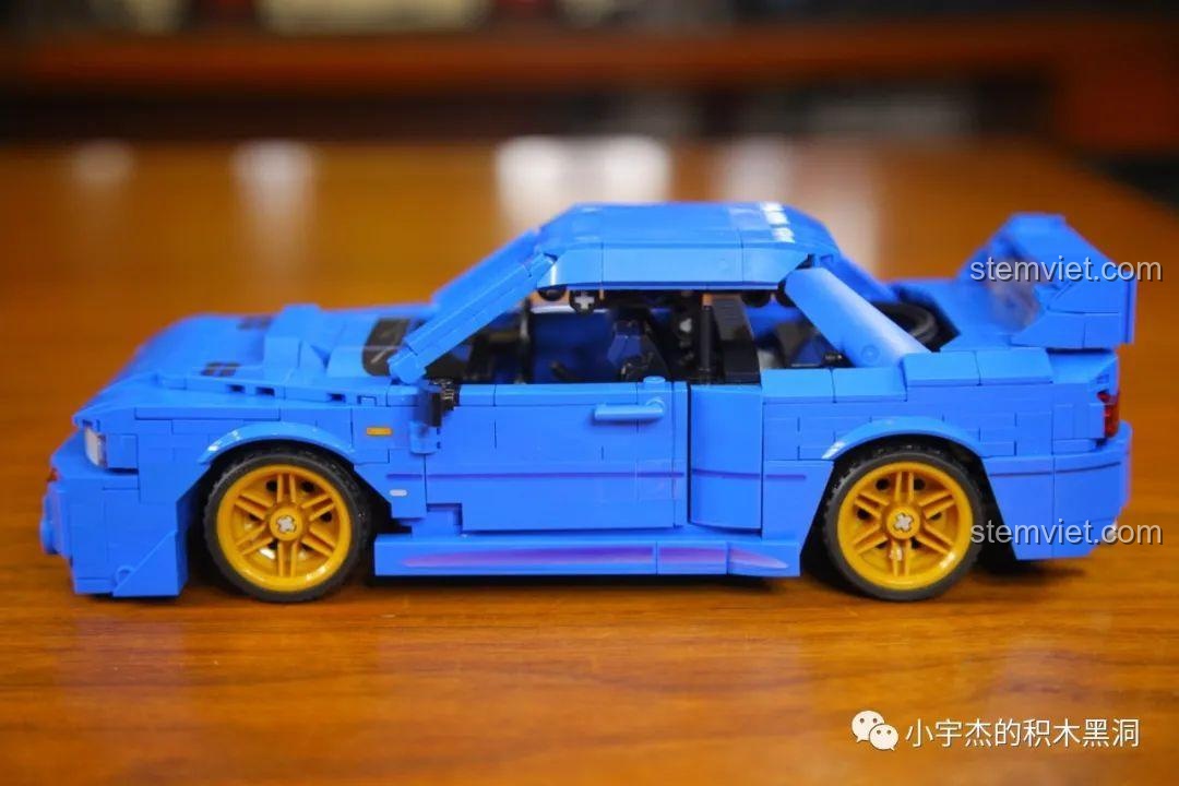 Chi tiết lốp xe cao su của mô hình Lamborghini V12 Vision Gran Turismo.