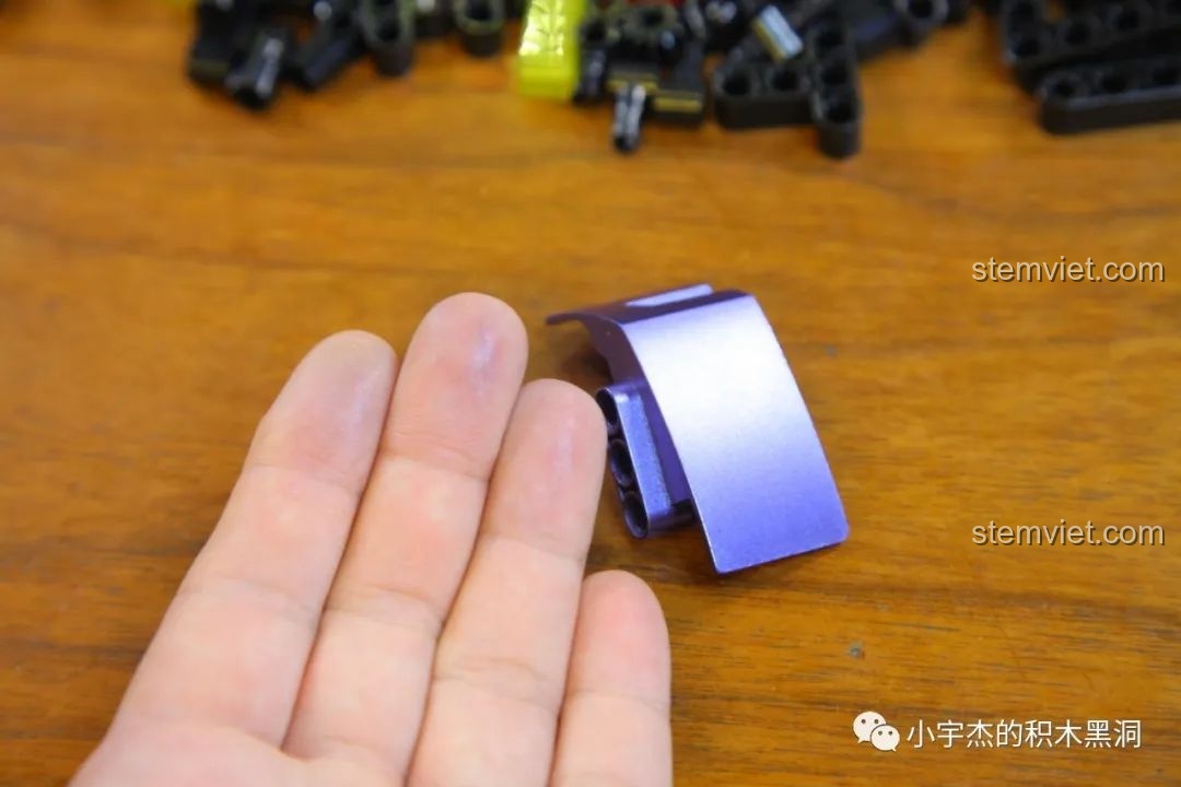 Chi tiết cửa xe mô hình K Box Nissan GT-R 1:10