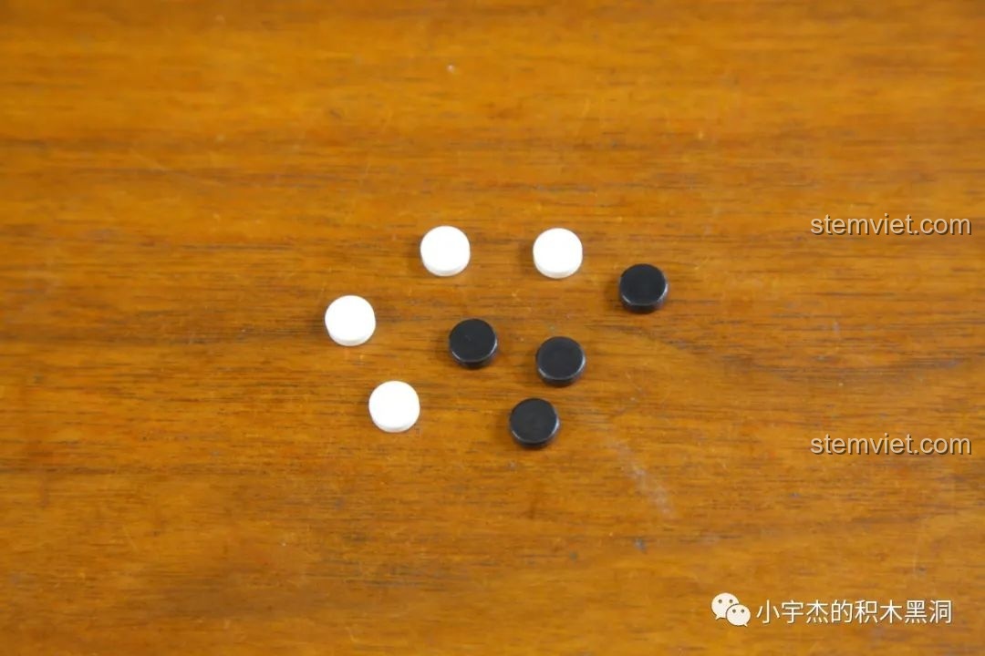 Lắp ráp đèn hậu và ống xả mô hình K Box Nissan GT-R 1:10