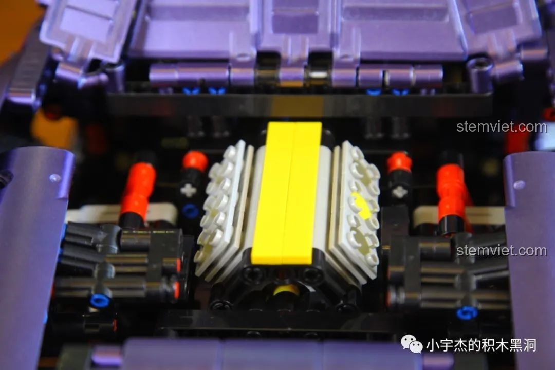 Chi tiết vòm bánh xe màu tím mô hình K Box Nissan GT-R 1:10