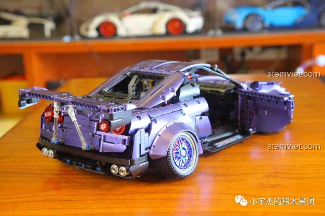 Chi tiết khoang động cơ mô hình K Box Nissan GT-R 1:10