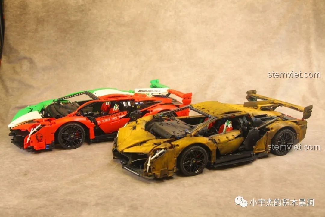 So sánh trực diện hai phiên bản K Box 10222 Lamborghini Veneno: chiến tổn và màu cờ Ý.