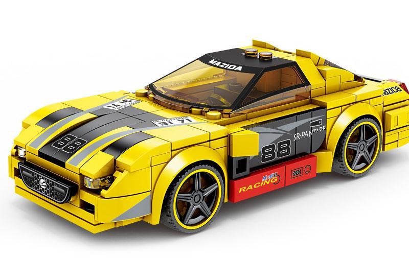 Bộ lắp ráp Mazda RX-7 KAZI KY6148 màu vàng đen, mô hình siêu xe thể thao với thiết kế đỉnh cao, phù hợp cho bé trai 6 tuổi yêu tốc độ, giá tốt.