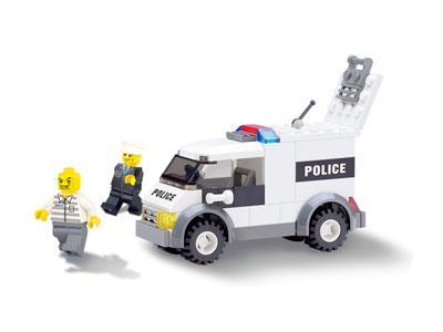 Bộ lắp ráp Xe chở tù nhân KAZI KY6732 giá rẻ cho bé trai 6 tuổi, gồm xe cảnh sát chuyên dụng và 2 minifigures cảnh sát, tù nhân.