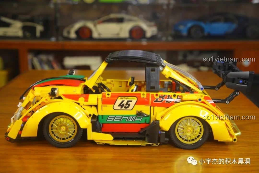 Mô hình lắp ráp KBOX 10214 Porsche 911 GT3 RS 1:14, một mẫu xe đua huyền thoại.