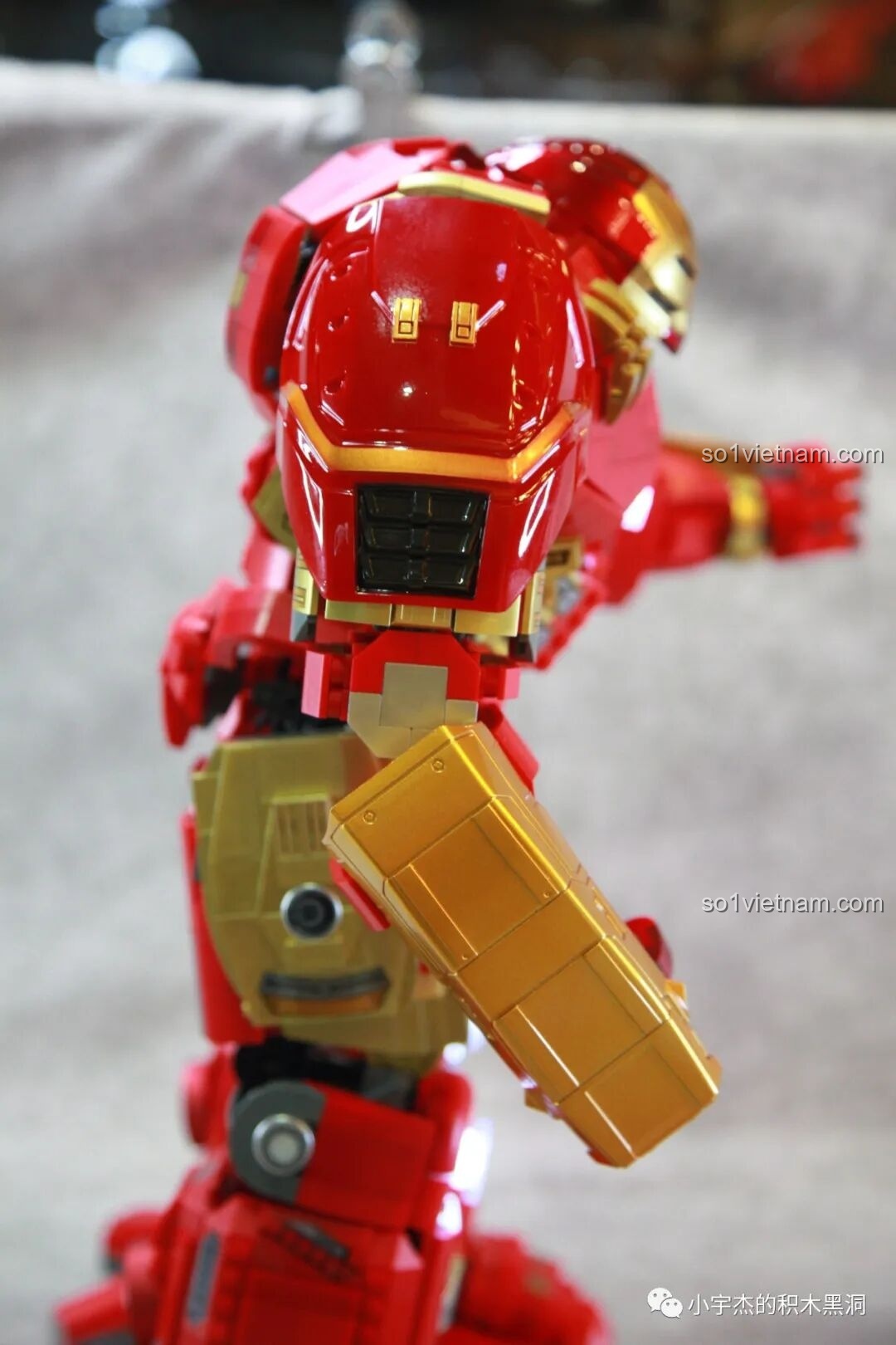 Mô hình lắp ráp KBOX 10214 Porsche 911 GT3 RS 1:14, một mẫu xe đua huyền thoại.