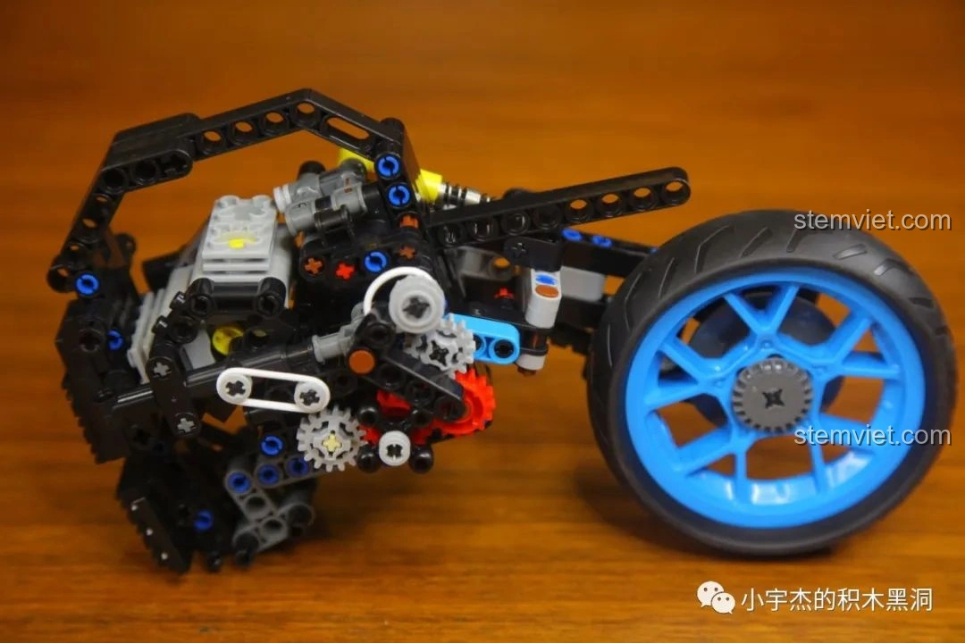 Khung sườn cơ bản của KBOX 10217 Mô tô Bugatti Concept đã hoàn thành, đồ chơi lắp ráp 10217 giá tốt.