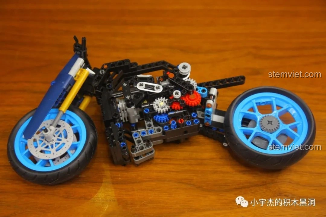 Khung sườn KBOX 10217 Xe mô tô Bugatti Concept đã hoàn chỉnh, sẵn sàng cho các chi tiết vỏ ngoài.